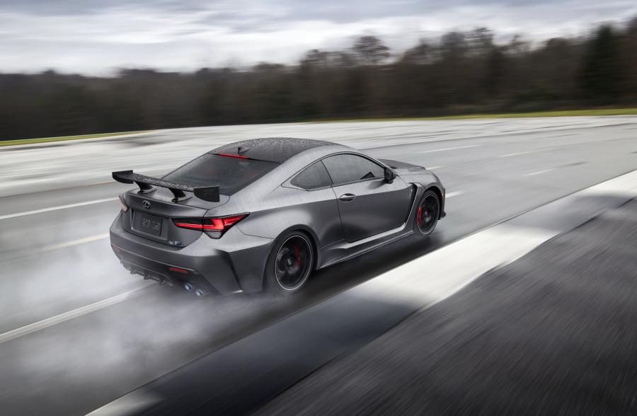  Lexus RC F Track Edition 2019 года  (NA) (фото 14 из 48)